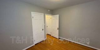 5302 East Saint Joseph Street Gallery 7