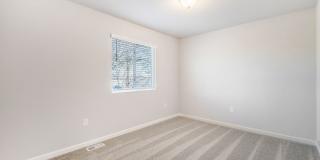 137 W Mason Street Gallery 16