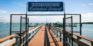 2737 ENTERPRISE ROAD E Gallery 37