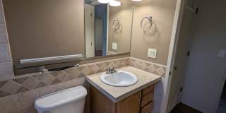 425 SE McKiknley Avenue, #1 & #2 - 1 Gallery 17