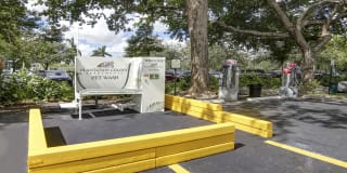 Plantation Colony Gallery 14