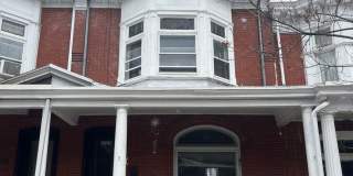 1517 W Turner Street Gallery 1