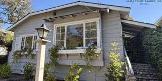 Adorable Three Bedroom Downtown Carmel-by-the-Sea Cottage Gallery 1