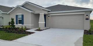 Single family home in Davenport minutes away from Posner shopping center! Single family home in Davenport minutes away from Posner shopping center! Gallery 1