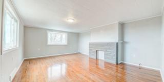 AVAILABLE JUNE 2026 -  4 Bedroom Full Renovation w/ Stunning Hilltop View & Central AC! Gallery 15