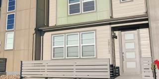 Newer Townhouse in Ideal North Gate Location! Newer Townhouse in Ideal North Gate Location! Gallery 1