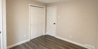 Beautifully Renovated 3 Bed / 1 Bath – Section 8 Welcome! Gallery 10