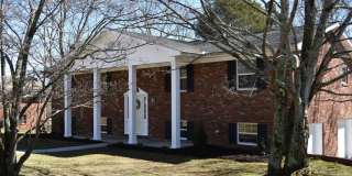 4BR/3BA | Newly Renovated Single Family Home | Large backyard | In West Knoxville! Gallery 1