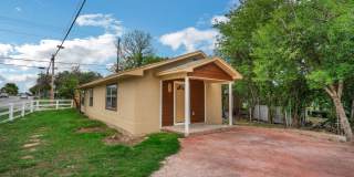 For Lease – 2 Bedroom, 1 Bath Corner Home in Kerrville, TX Gallery 30