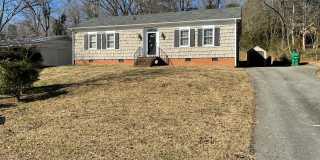 1104 Robinhood Road Gallery 1