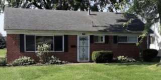 1905 Tanglewood Drive South Gallery 1