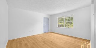 10913 Queen Ann Gallery 15