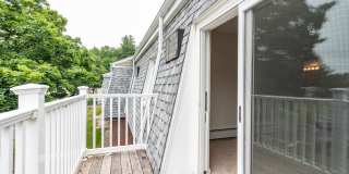 Rolling Green Gallery 18