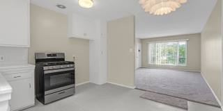 2 BEDROOMS 1 BATH UNIT IN GREAT LOCATION!!! Gallery 5