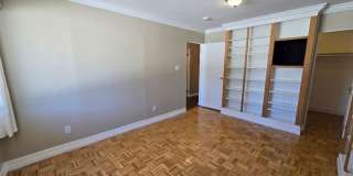 A Fabulous 3 Bedroom Townhome Centrally located. Gallery 39