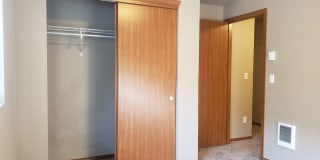 551e14 Gallery 25