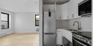 1220 Lexington Avenue Gallery 3