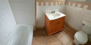 1704 West Diamond street - 2F Gallery 6