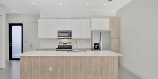 4208 NE 7th Terrace Gallery 4