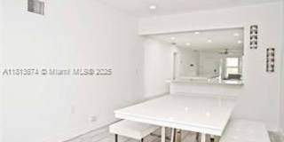 1328 Northwest 93rd Terrace Gallery 21