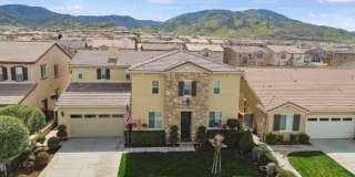 2406 Loganberry Circle Gallery 1