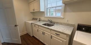 115 Adams Avenue Gallery 46