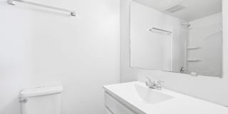 2150 W MISSOURI Avenue Gallery 21