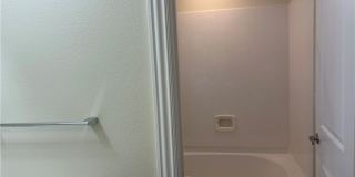 1990 Granemore Street Gallery 26