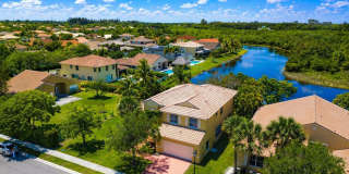 740 SW 191st Avenue Gallery 1