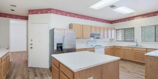 9231 LINBROOKE Gallery 12