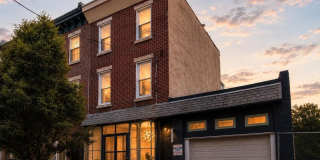 108 RICHMOND Street Gallery 1