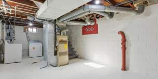 Charming 2 Bedroom Home located in Midtown! - Open house 9/9 4pm-5pm Gallery 20