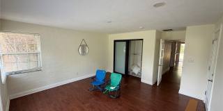 2420 EUSTON ROAD Gallery 10