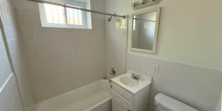 Gross Street Gallery 30