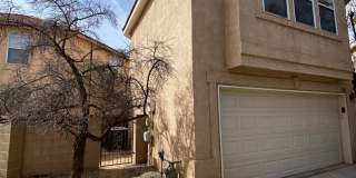 3 bed 2.5 bath 3 bed 2.5 bath Gallery 4