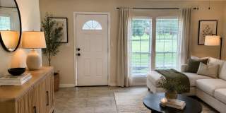 For Rent – Beautiful 2 Bedroom / 1 Bathroom Condo with Attached Garage ! Gallery 20