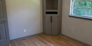 Awesome family home for rent Gallery 8