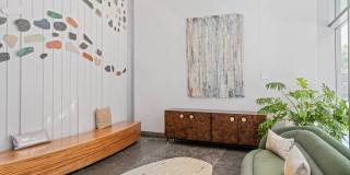 Radian Gallery 20