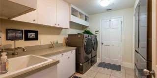 6605 STONINGTON DRIVE N Gallery 61