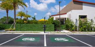 ID Oakland Park Gallery 63