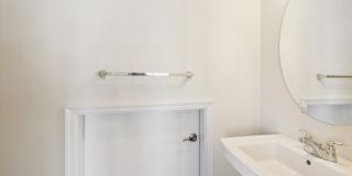 67 LINDEN Place Gallery 25