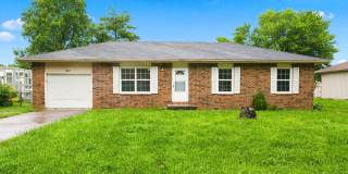 Charming 3 Bedroom Home with Washer & Dryer, Garage & Storage Shed Gallery 1