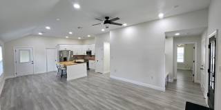 1006 S Ninth Street Gallery 3