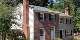 Move-in Ready/Pet-Friendly Briarwood Duplex Gallery 1