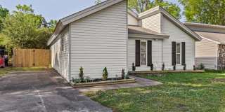 5697 Winter Tree Dr Gallery 1