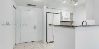 335 S Biscayne Blvd Gallery 10