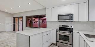 740 NW 105th Pl # A6 (A12004000) Gallery 10