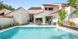 2442 Windsor Way Court Gallery 26