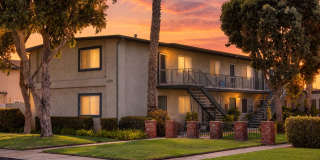 2 Bedroom + 1 Bathroom Apartment | Oxnard Shores | Unfurnished Gallery 1