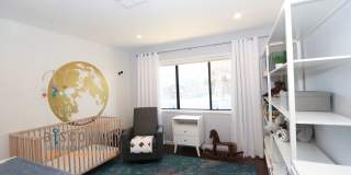 Centrally Located Mid-Century Contemporary Home Centrally Located Mid-Century Contemporary Home Gallery 18